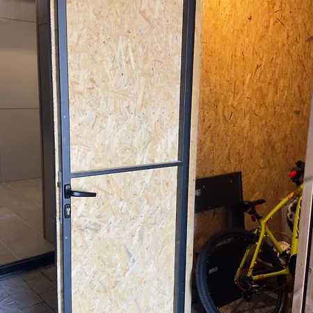 Apartament House With Parking And Bike Storage