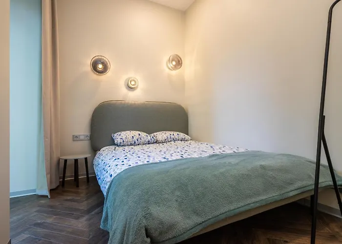 House With Parking And Bike Storage Apartamento Klaipėda