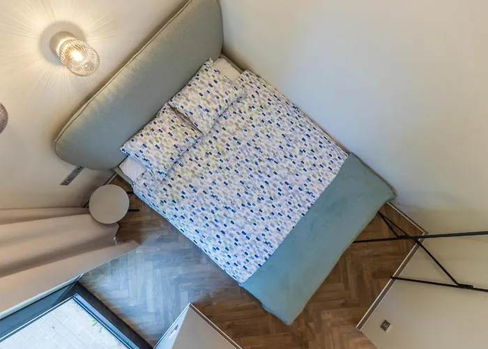 Апартаменты House With Parking And Bike Storage *